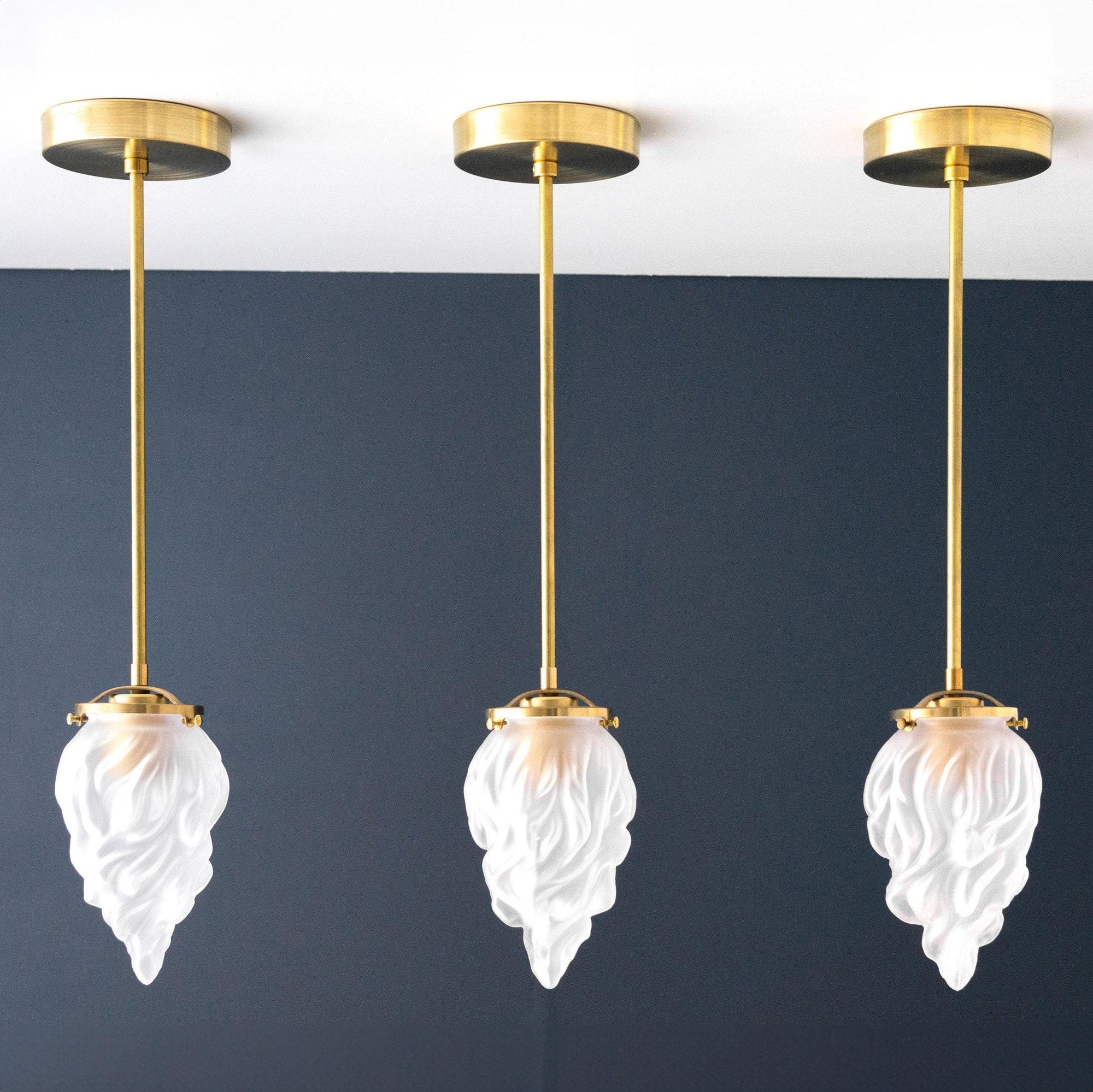 PENDANT MODEL NO. 2979