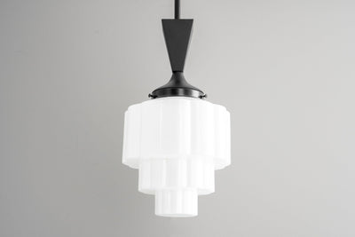PENDANT MODEL NO. 7831