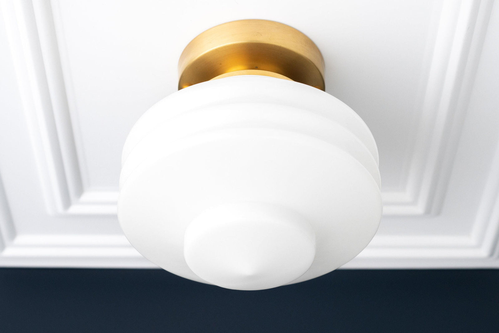 CEILING LIGHT MODEL NO. 2092