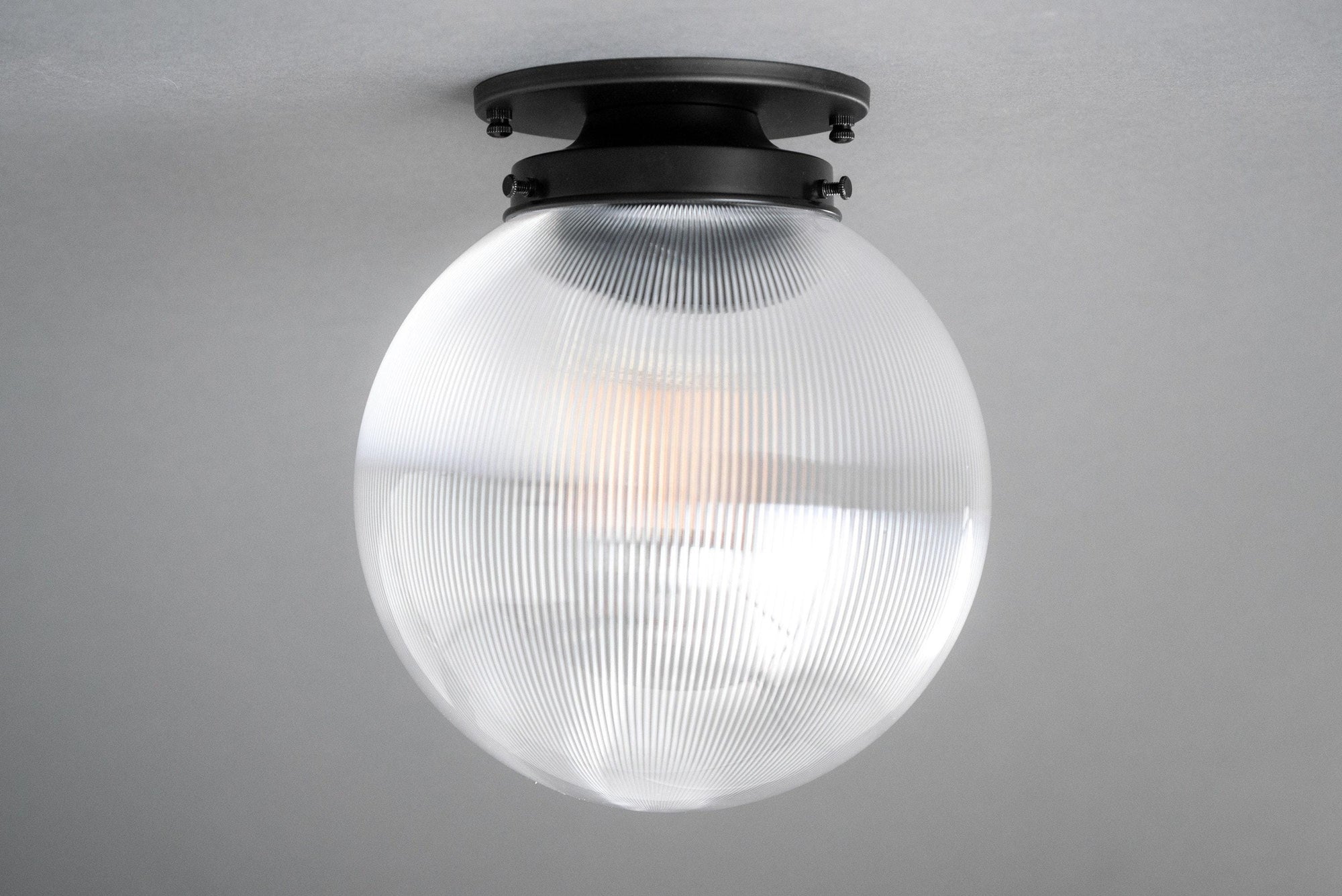 CEILING LIGHT MODEL NO. 9474