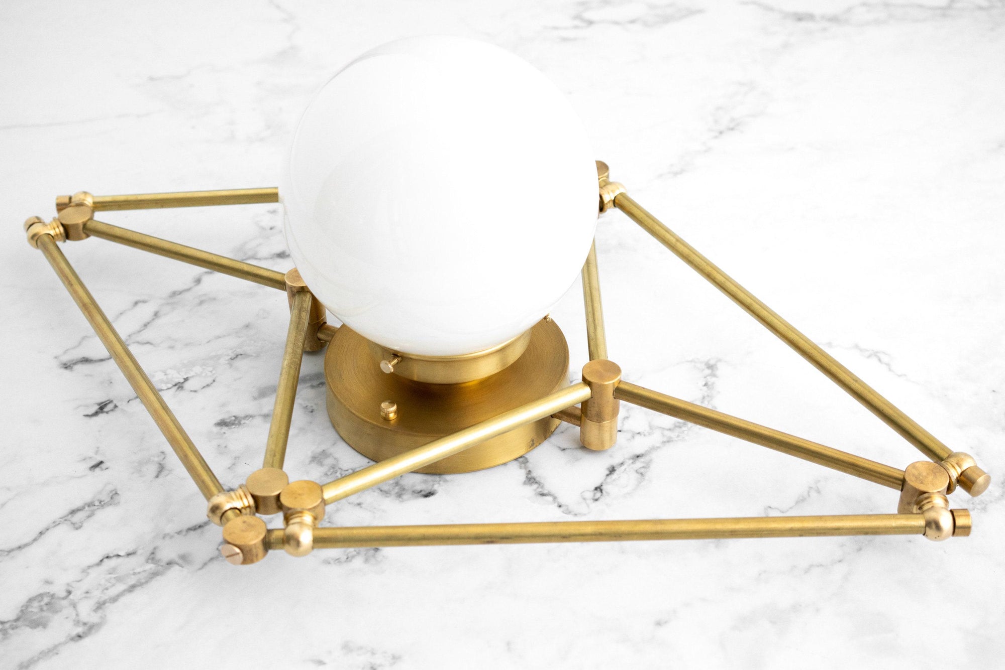 CEILING LIGHT MODEL NO. 4214