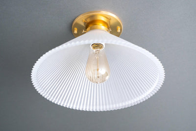 CEILING LIGHT MODEL NO. 7329