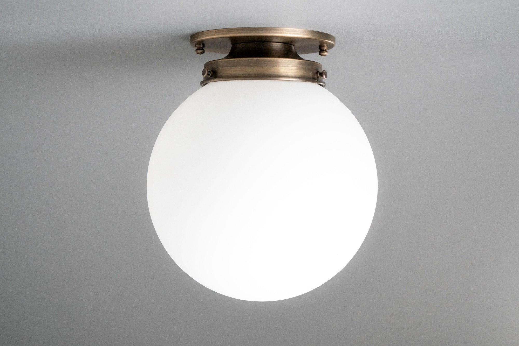 CEILING LIGHT MODEL NO. 1163