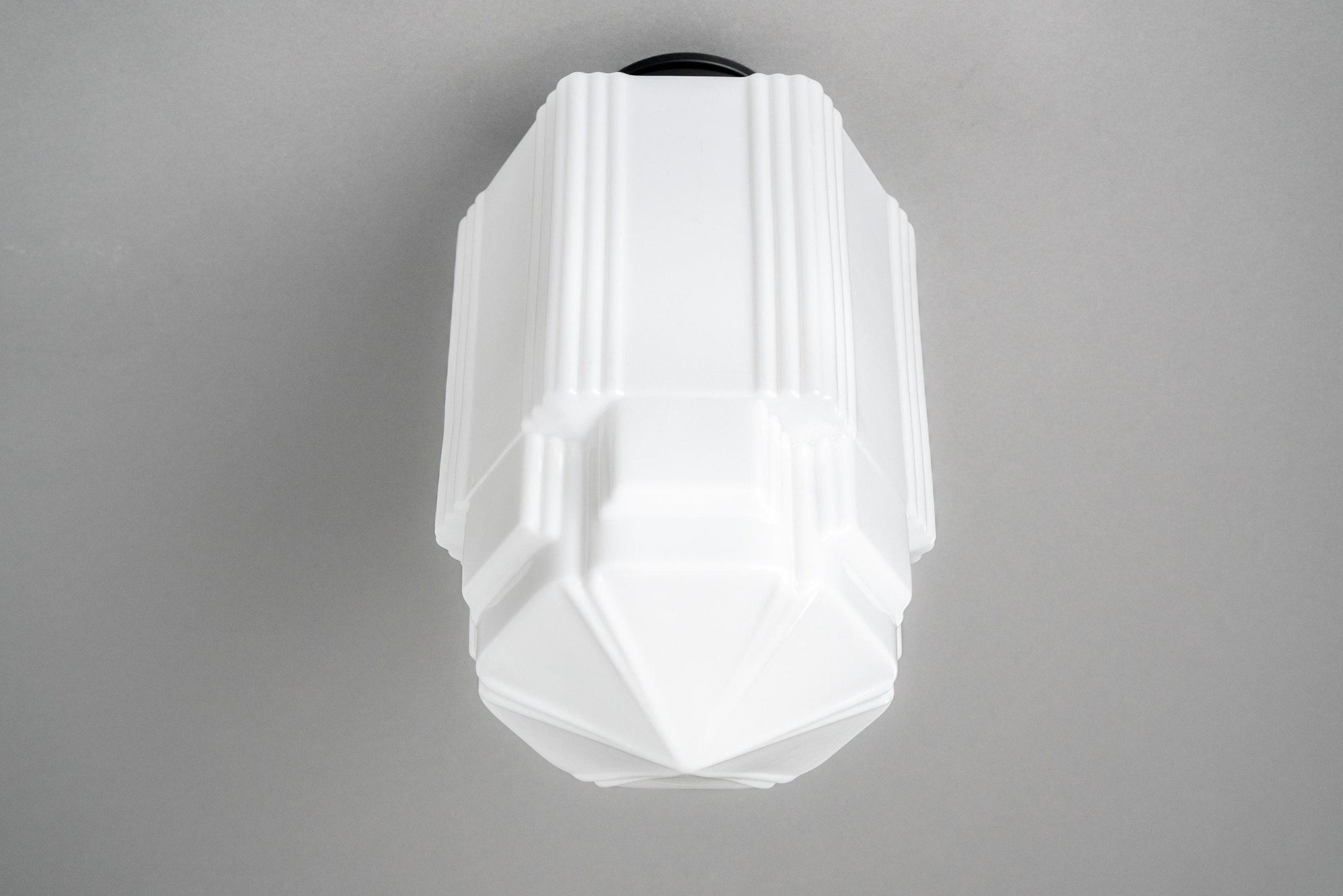 CEILING LIGHT MODEL NO. 9652