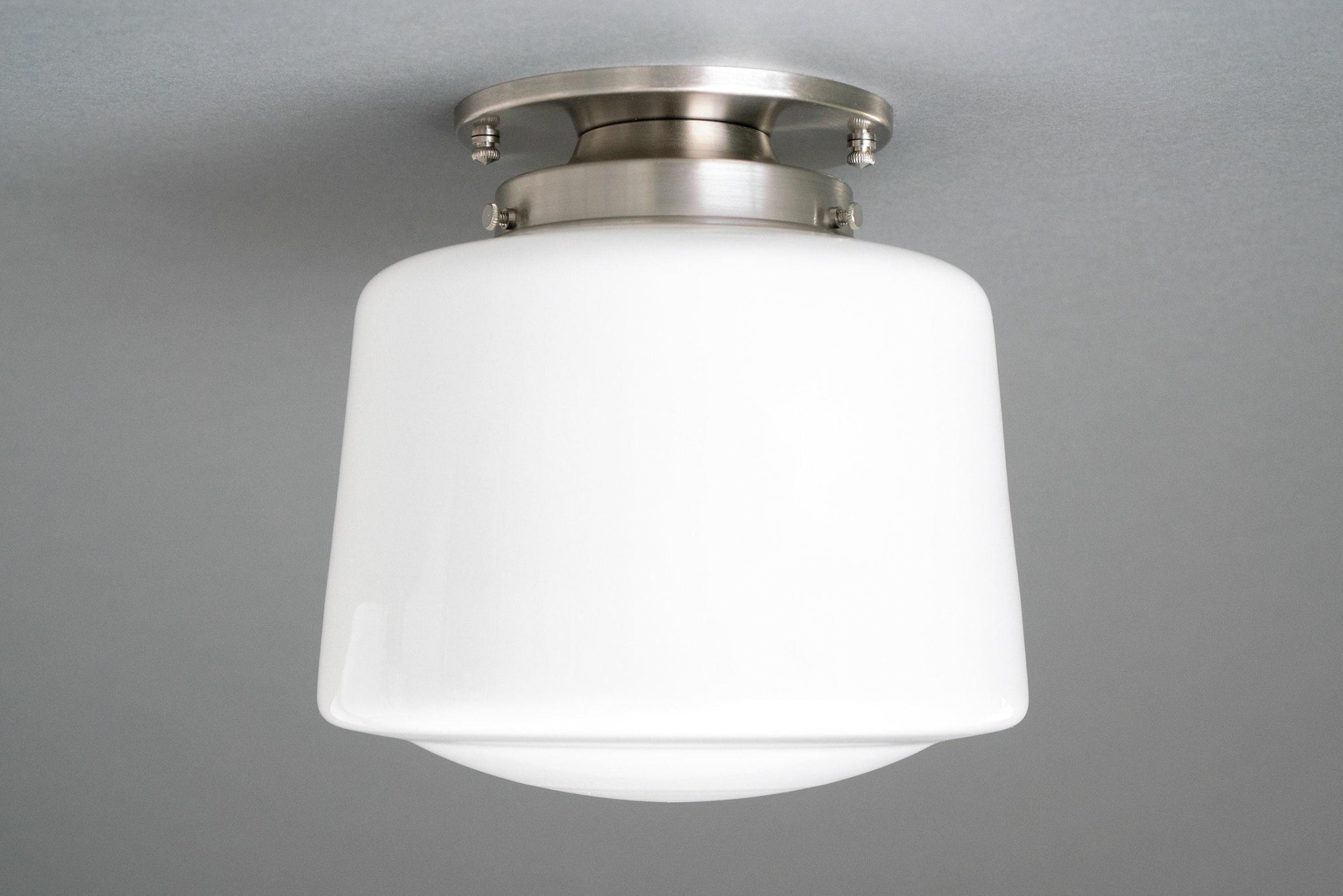 CEILING LIGHT MODEL No. 6190