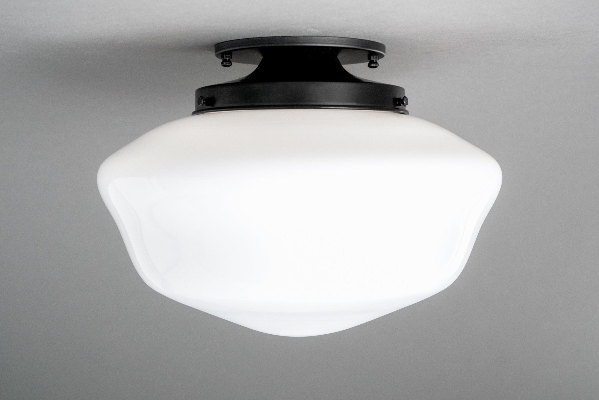 CEILING LIGHT MODEL NO. 7253