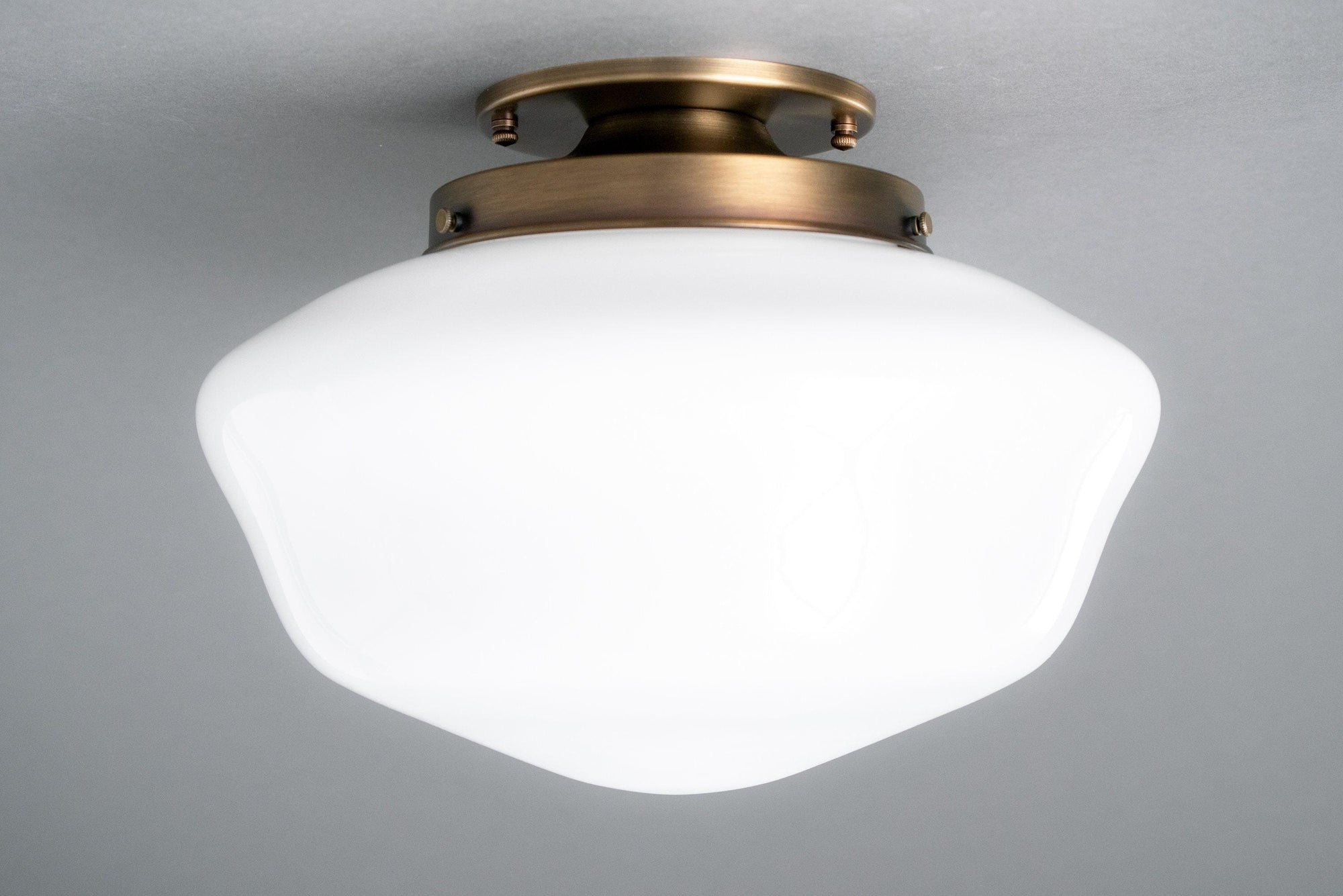 CEILING LIGHT MODEL NO. 7253