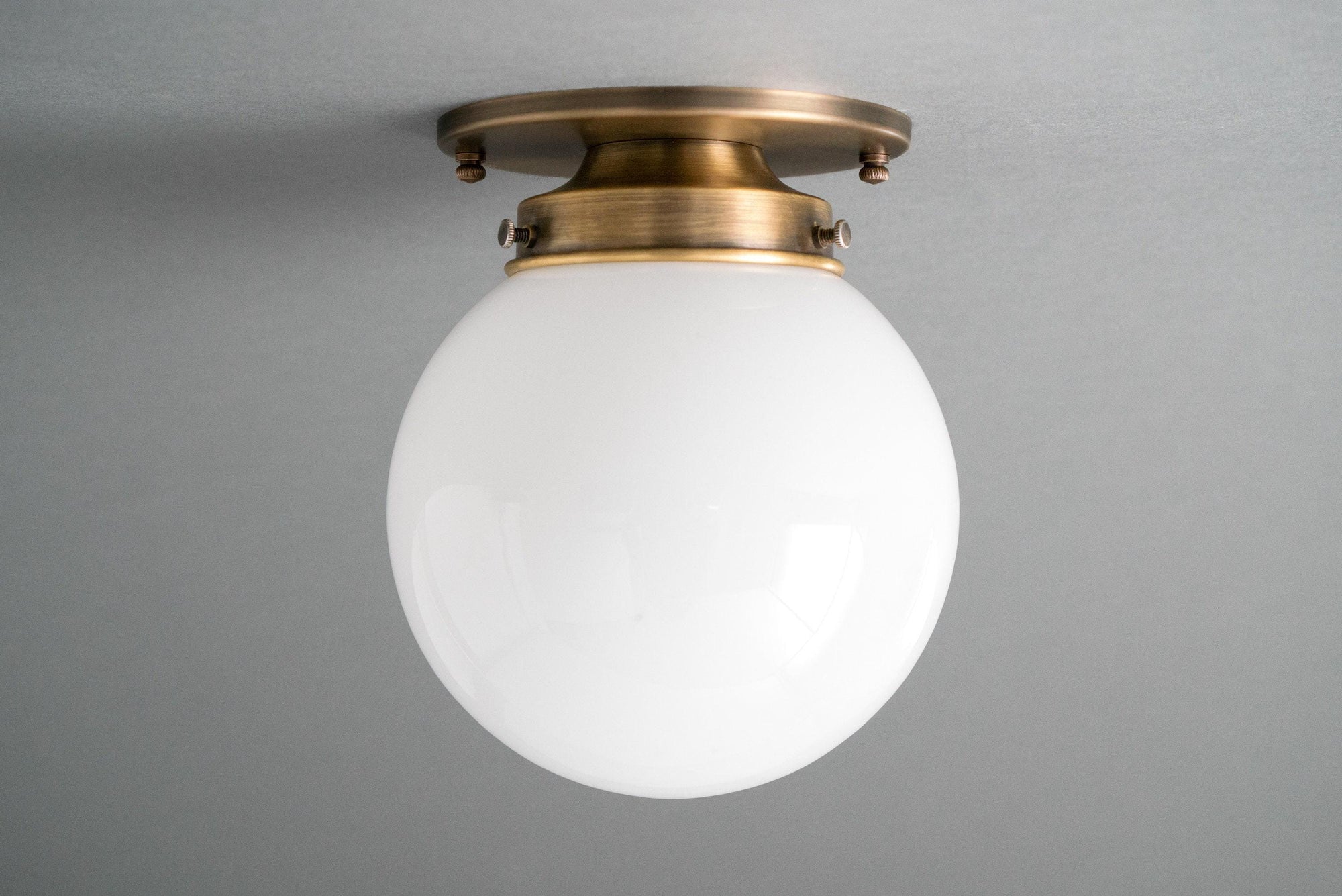 CEILING LIGHT MODEL NO. 2361
