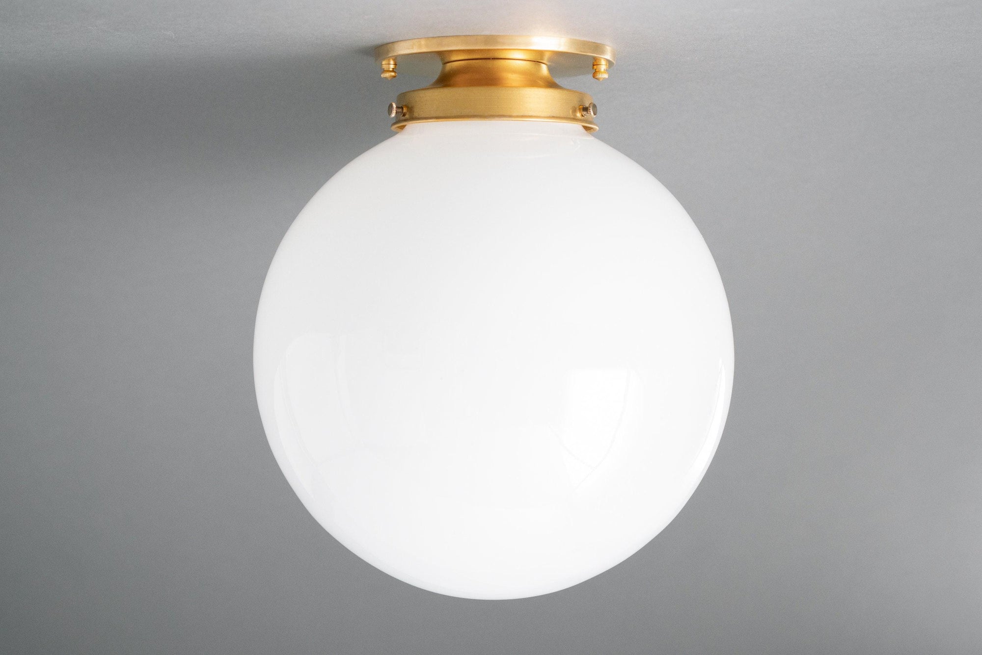 CEILING LIGHT MODEL NO. 7777