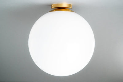 CEILING LIGHT MODEL NO. 7826