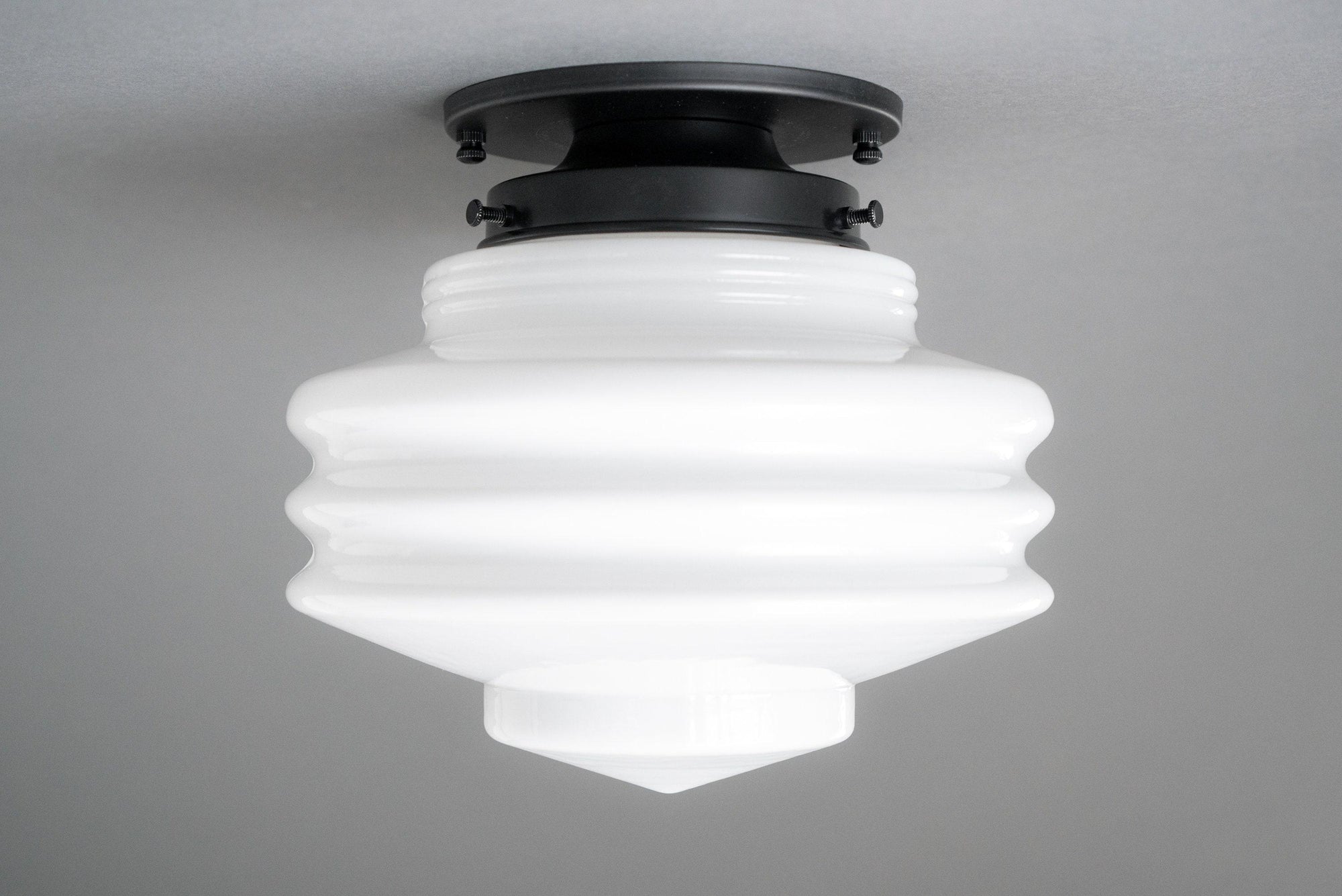 CEILING LIGHT MODEL NO. 3980
