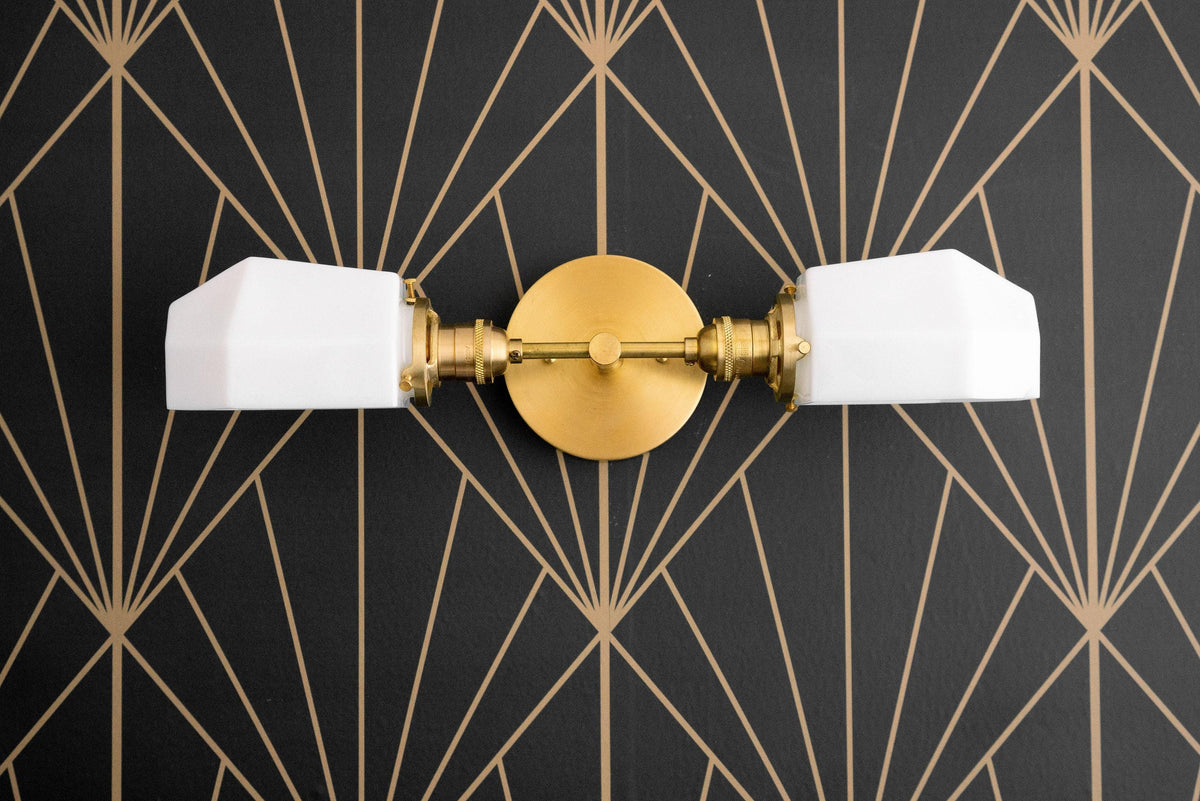 VANITY LIGHT MODEL NO. 6679