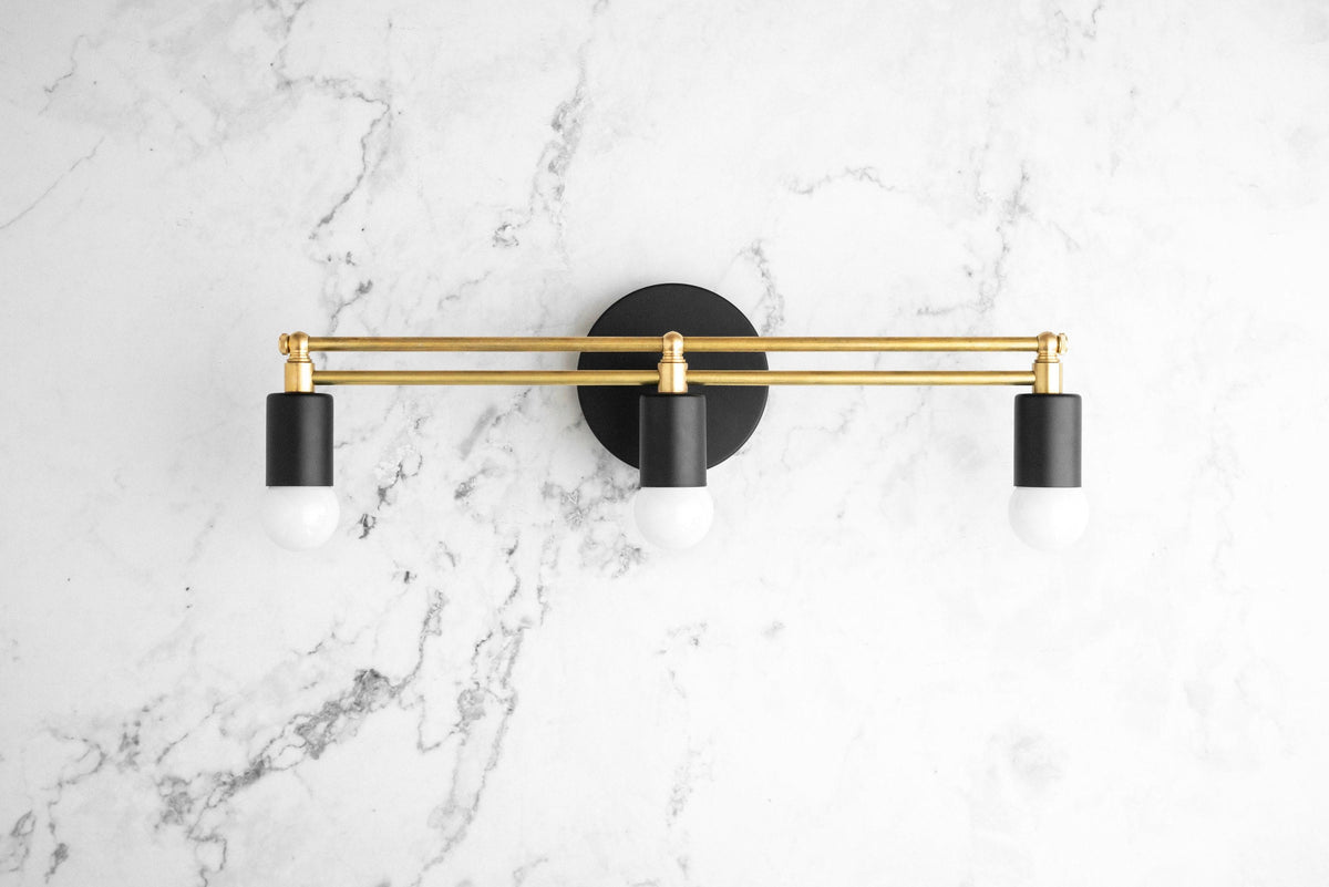 VANITY LIGHT MODEL NO. 8256
