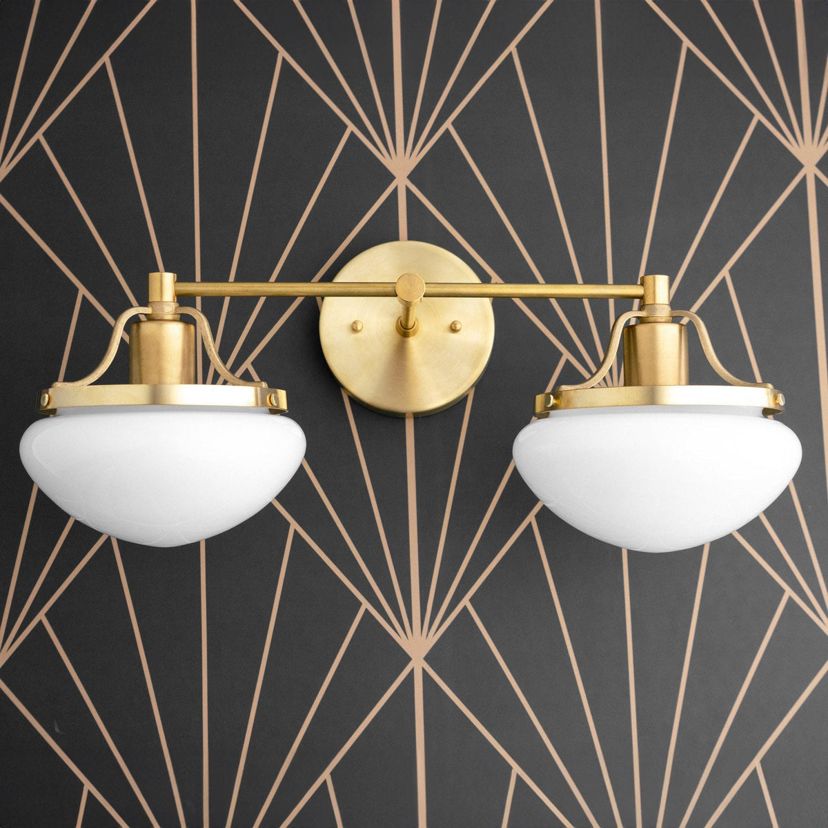 VANITY LIGHT MODEL NO. 2447