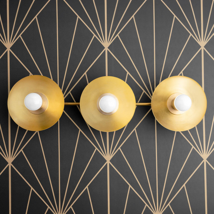 VANITY LIGHT MODEL NO. 2681