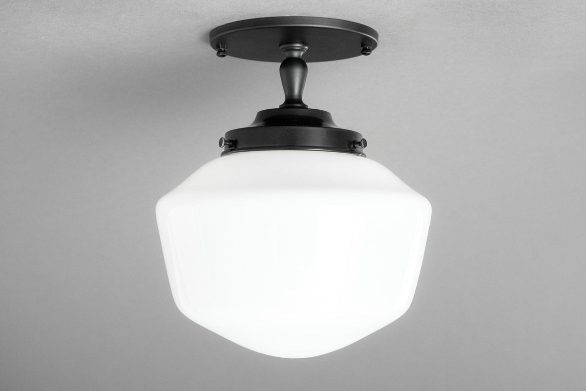 CEILING LIGHT MODEL NO. 7867