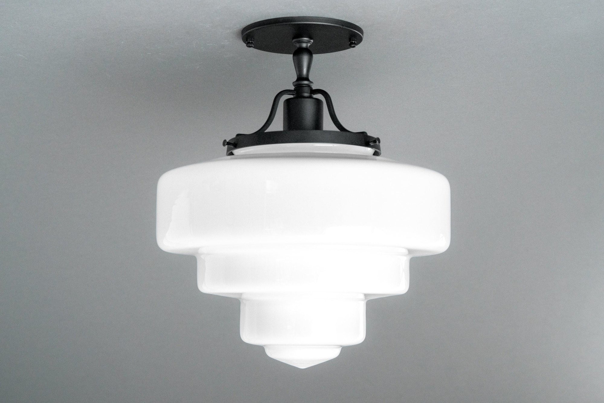 CEILING LIGHT MODEL NO. 5311