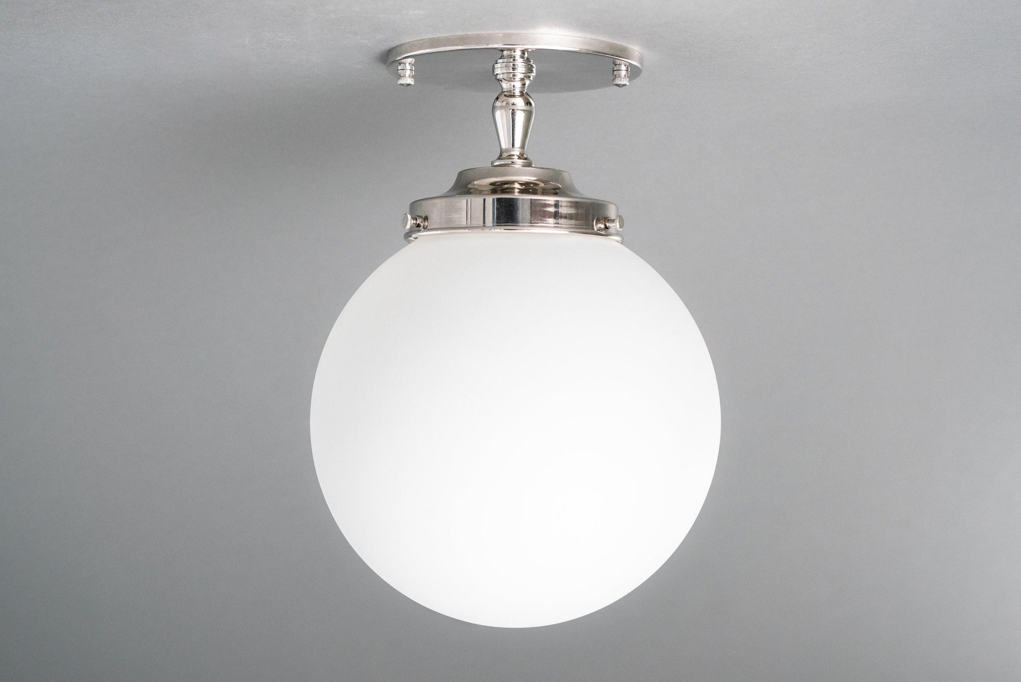 CEILING LIGHT MODEL NO. 9046