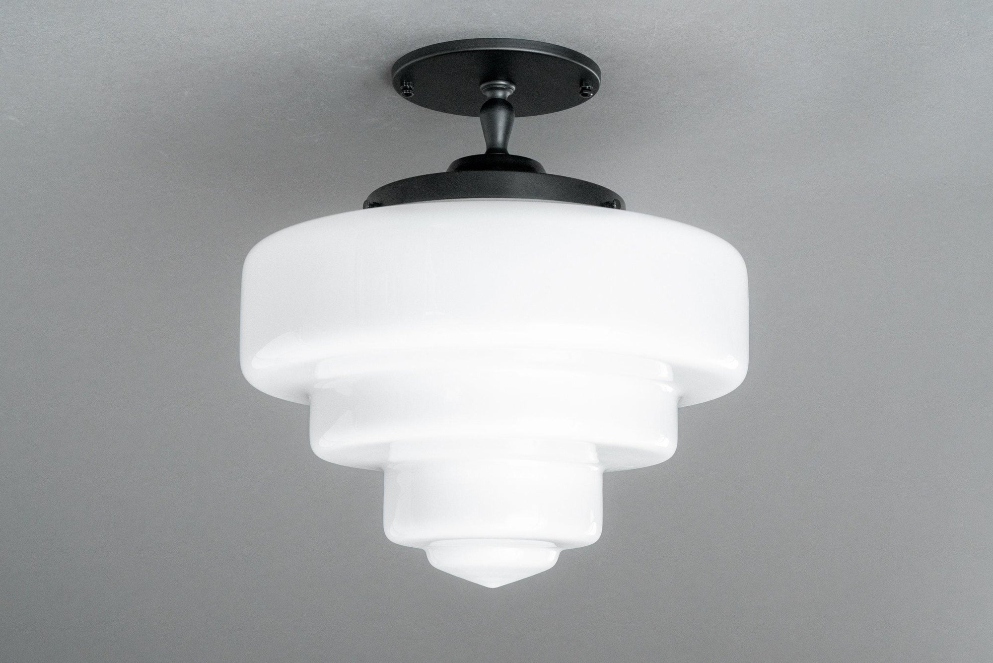 CEILING LIGHT MODEL NO. 8713