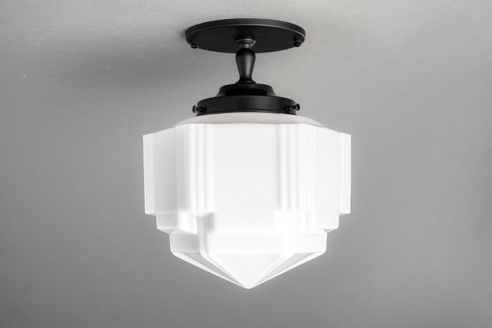 CEILING LIGHT MODEL NO. 1456