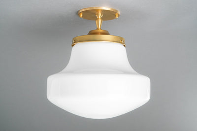 CEILING LIGHT MODEL NO. 8167