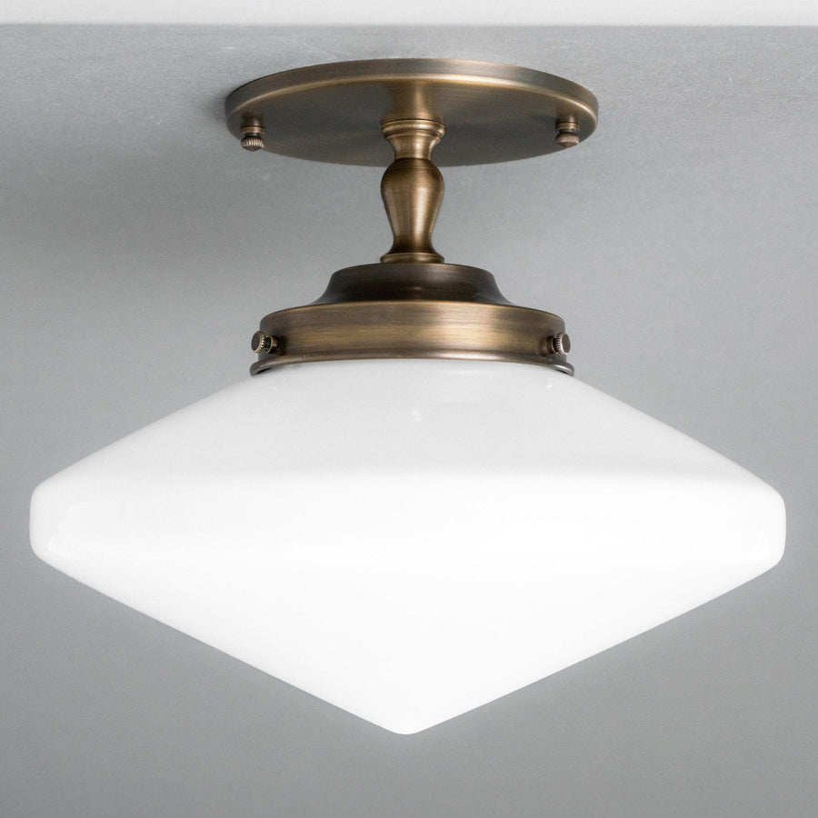 CEILING LIGHT MODEL NO. 0041