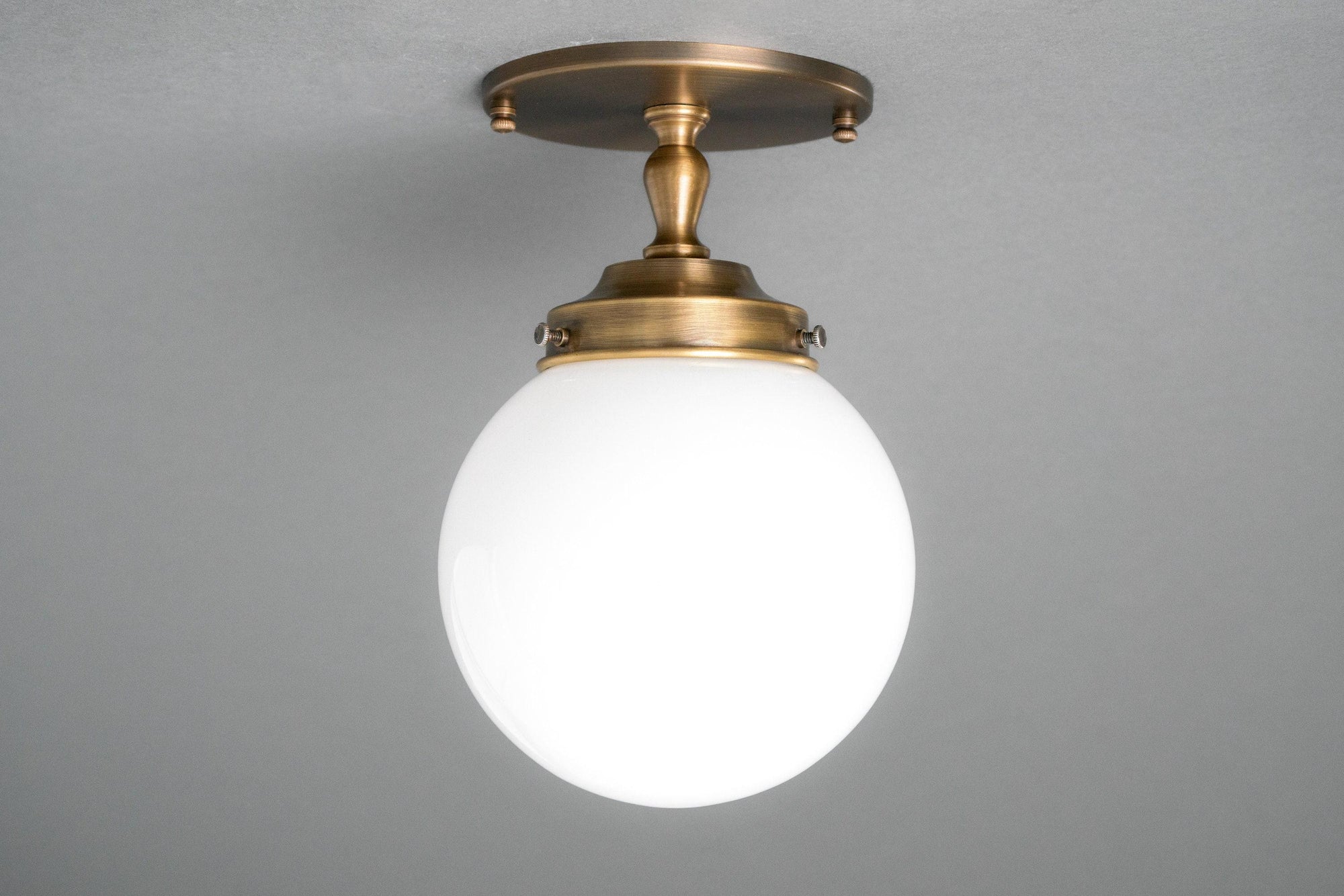 CEILING LIGHT MODEL NO. 3937