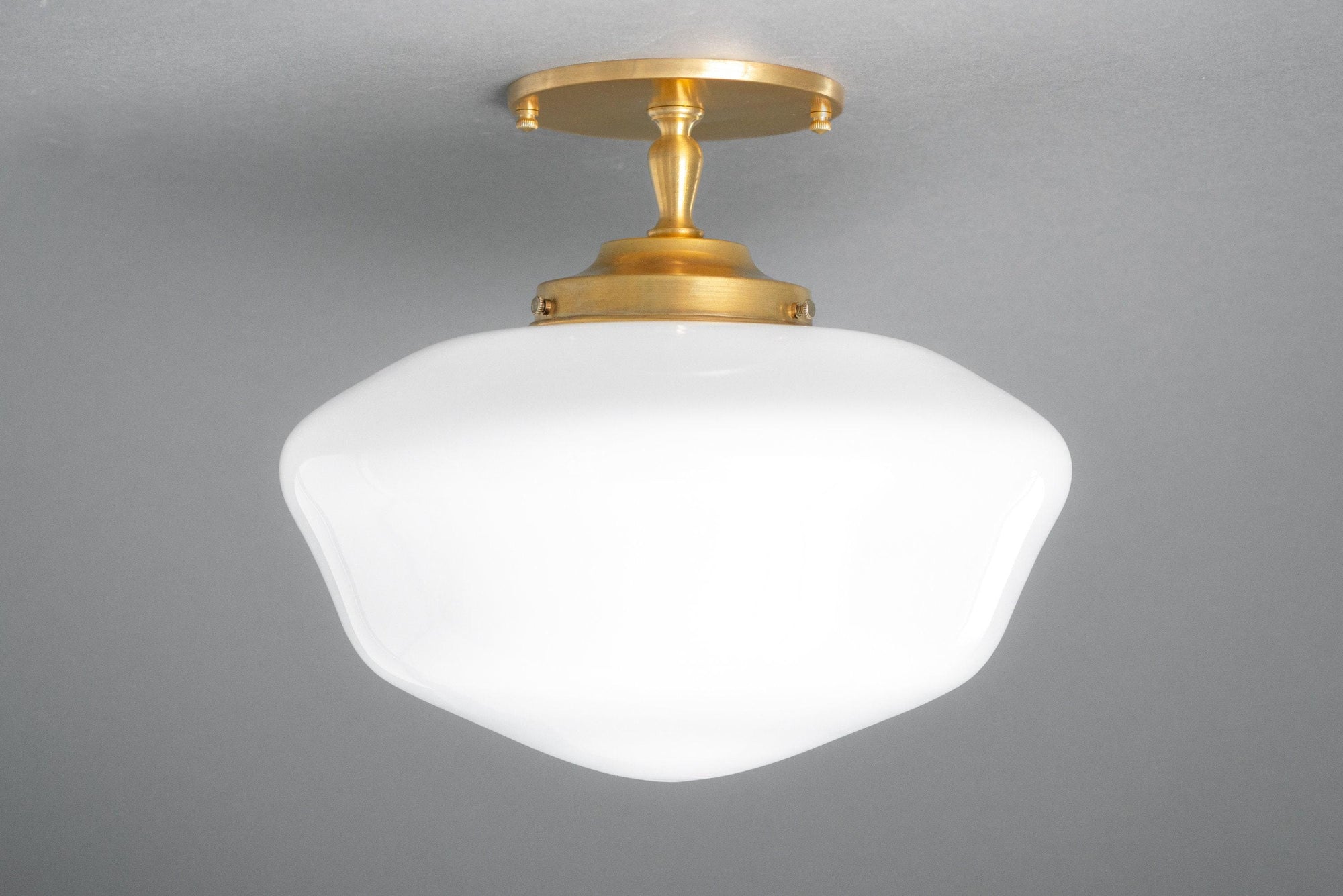 CEILING LIGHT MODEL NO. 8362