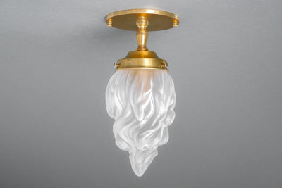 CEILING LIGHT MODEL NO. 6131
