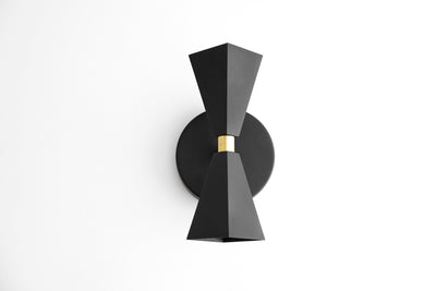 SCONCE MODEL NO. 1039