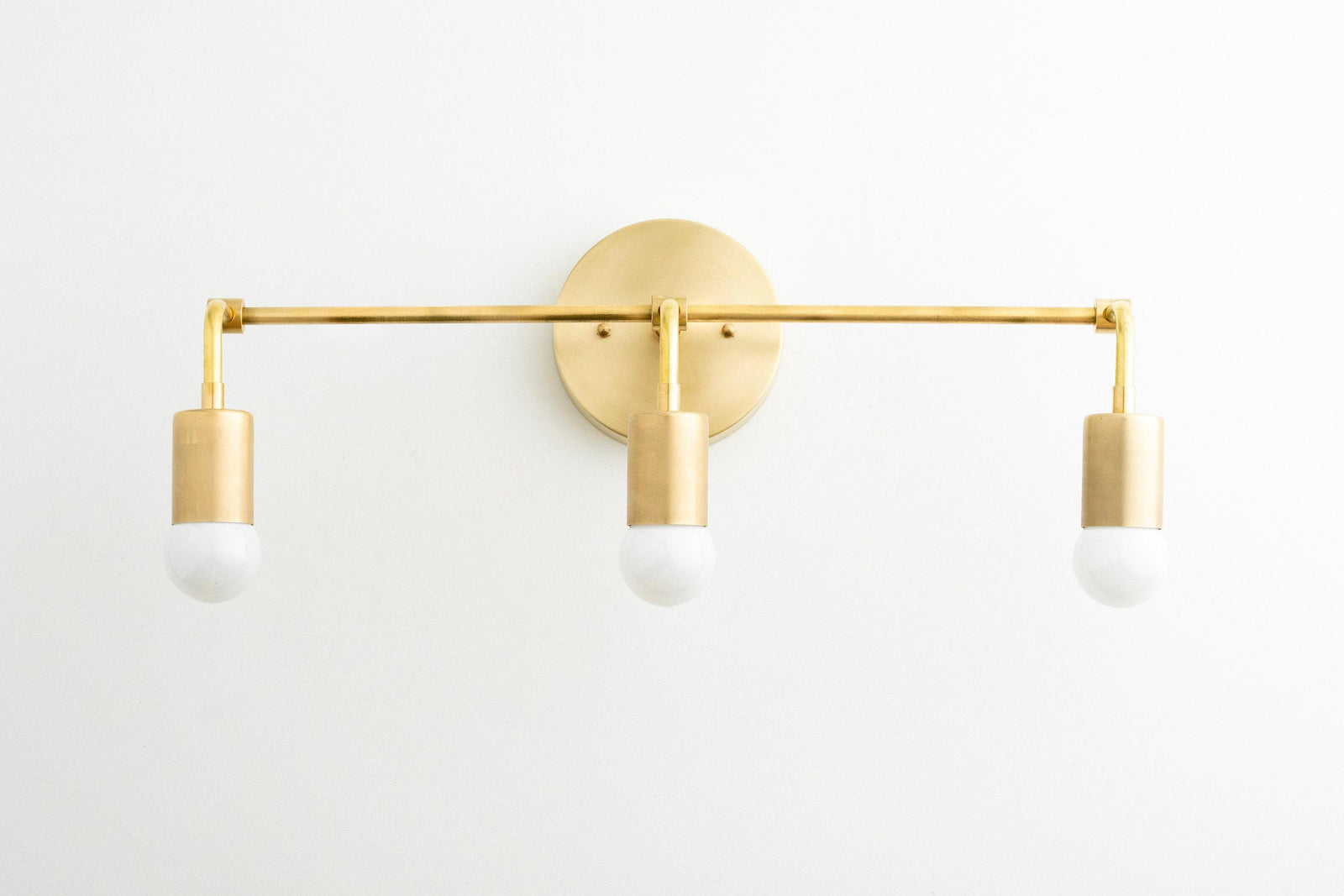 VANITY LIGHT MODEL NO. 6866