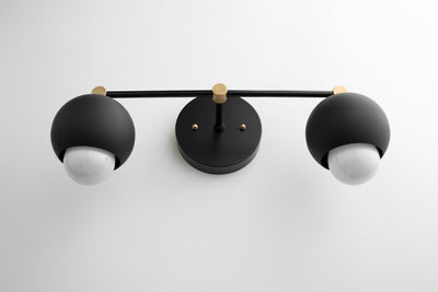 VANITY LIGHT MODEL NO. 4208