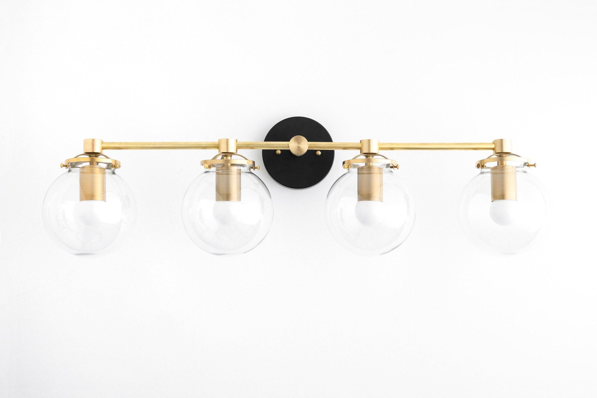 VANITY LIGHT MODEL NO. 8331