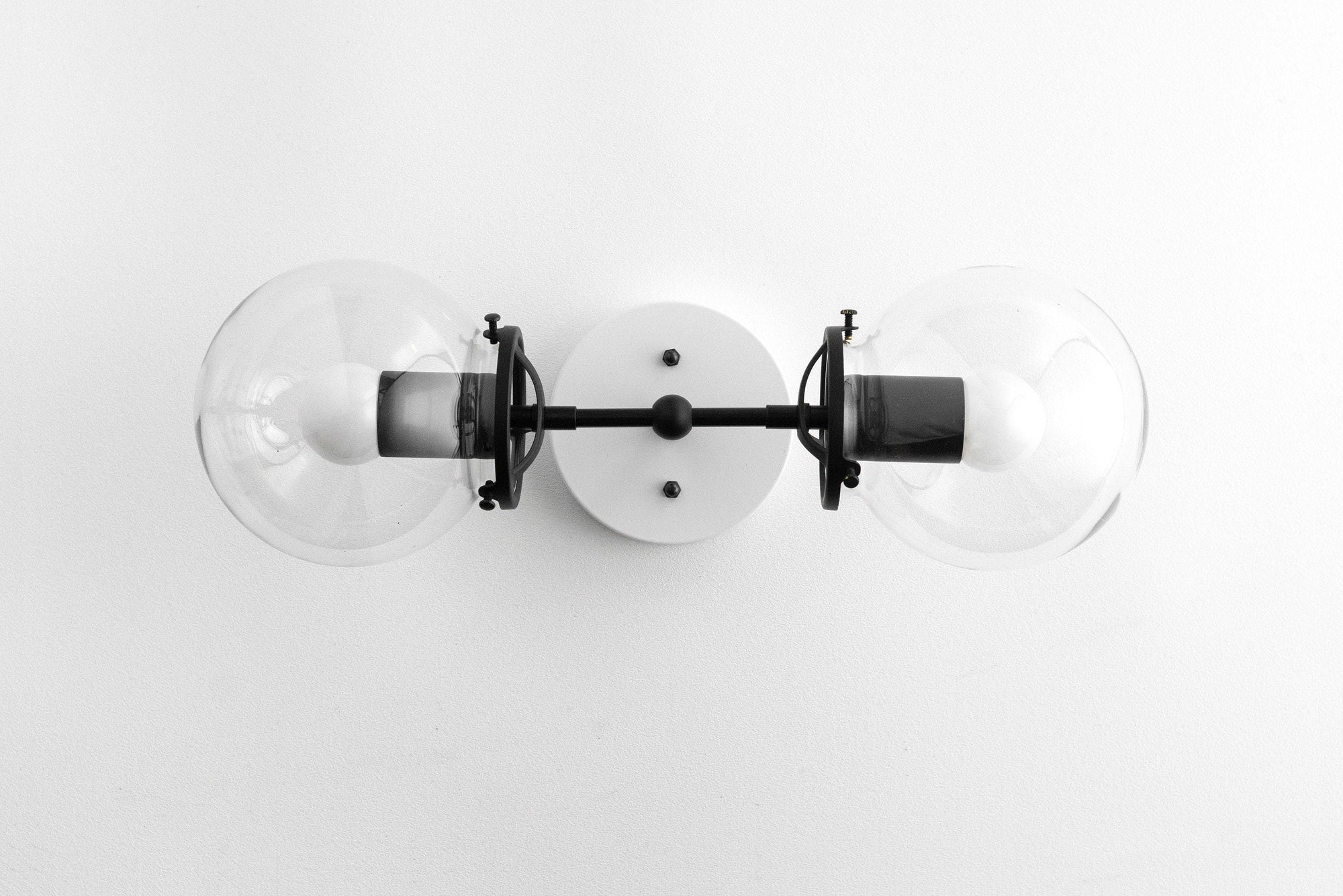 VANITY LIGHT MODEL NO. 7866