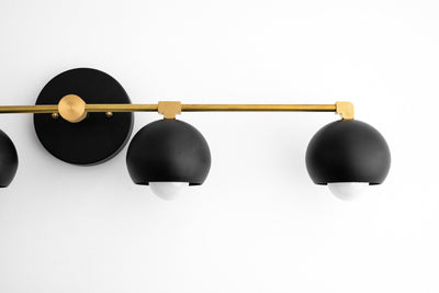 VANITY LIGHT MODEL NO. 0190