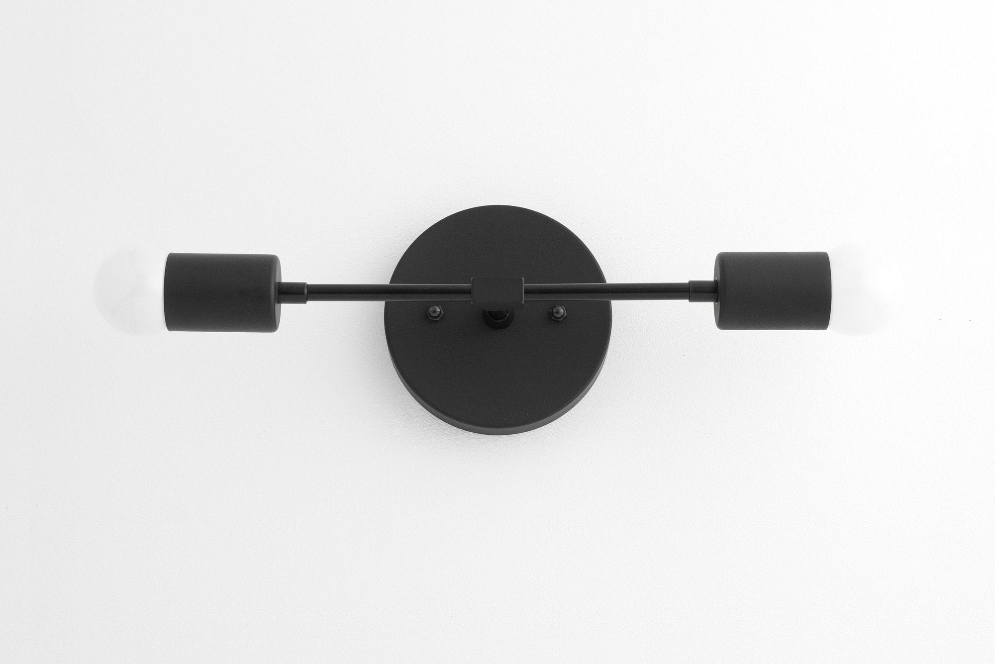 VANITY LIGHT MODEL NO. 5563