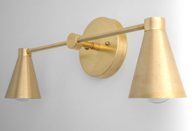VANITY LIGHT MODEL NO. 5580