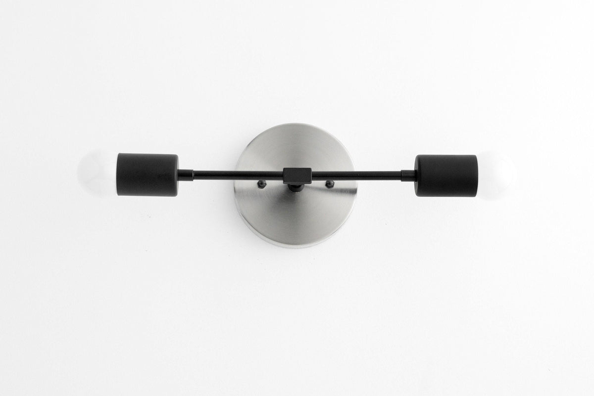 VANITY LIGHT MODEL NO. 5563