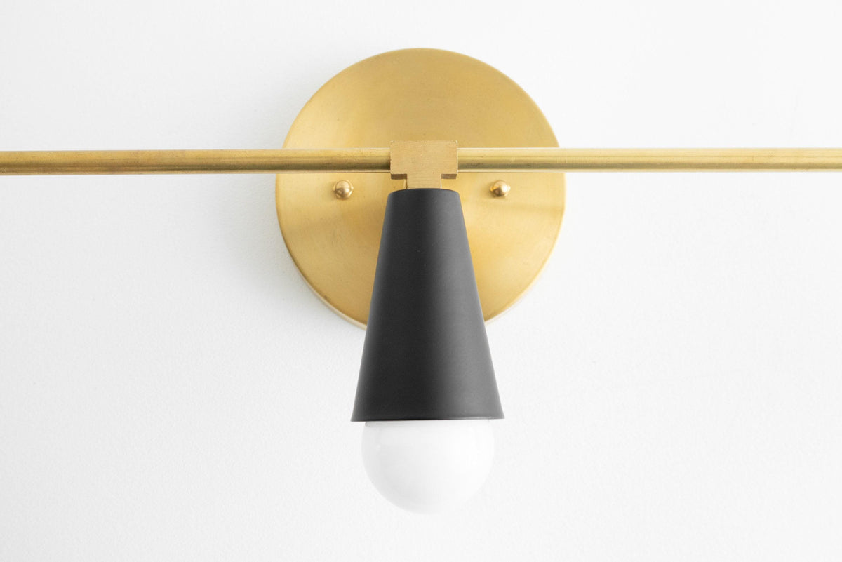 VANITY LIGHT MODEL NO. 9945