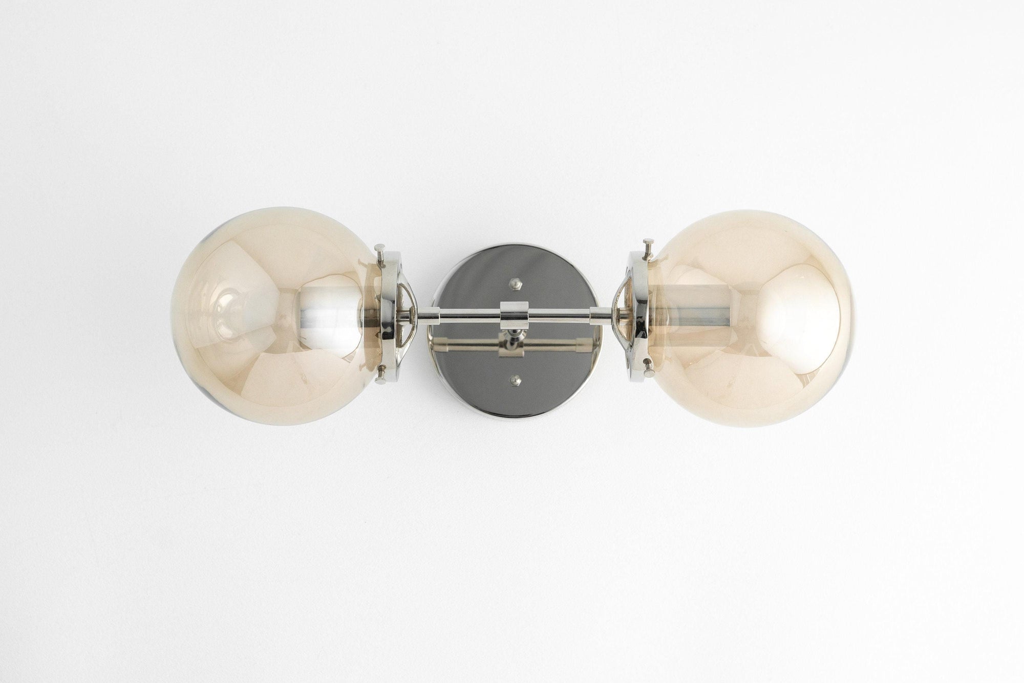 VANITY LIGHT MODEL NO. 8983