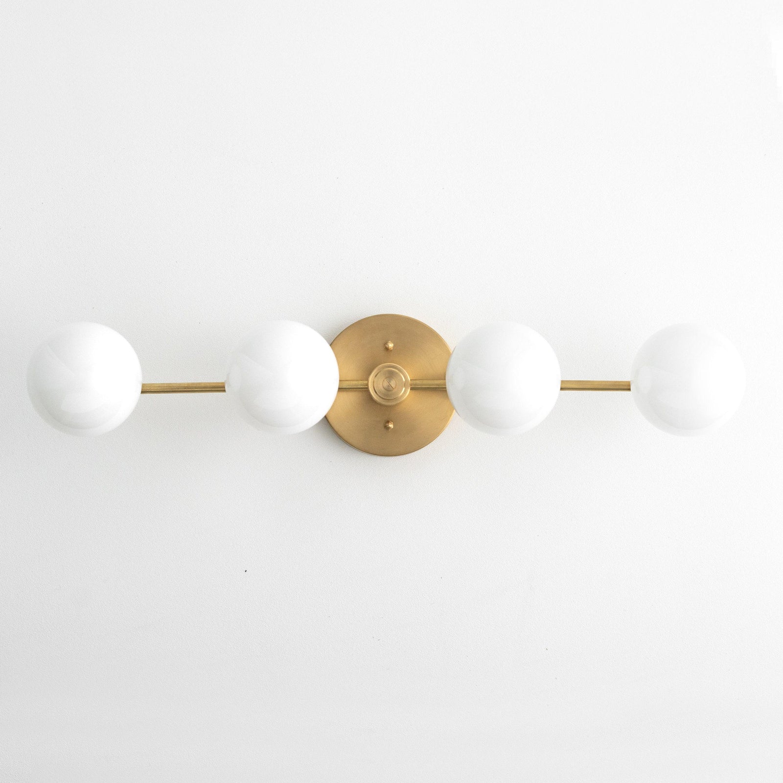 VANITY LIGHT MODEL NO. 1113