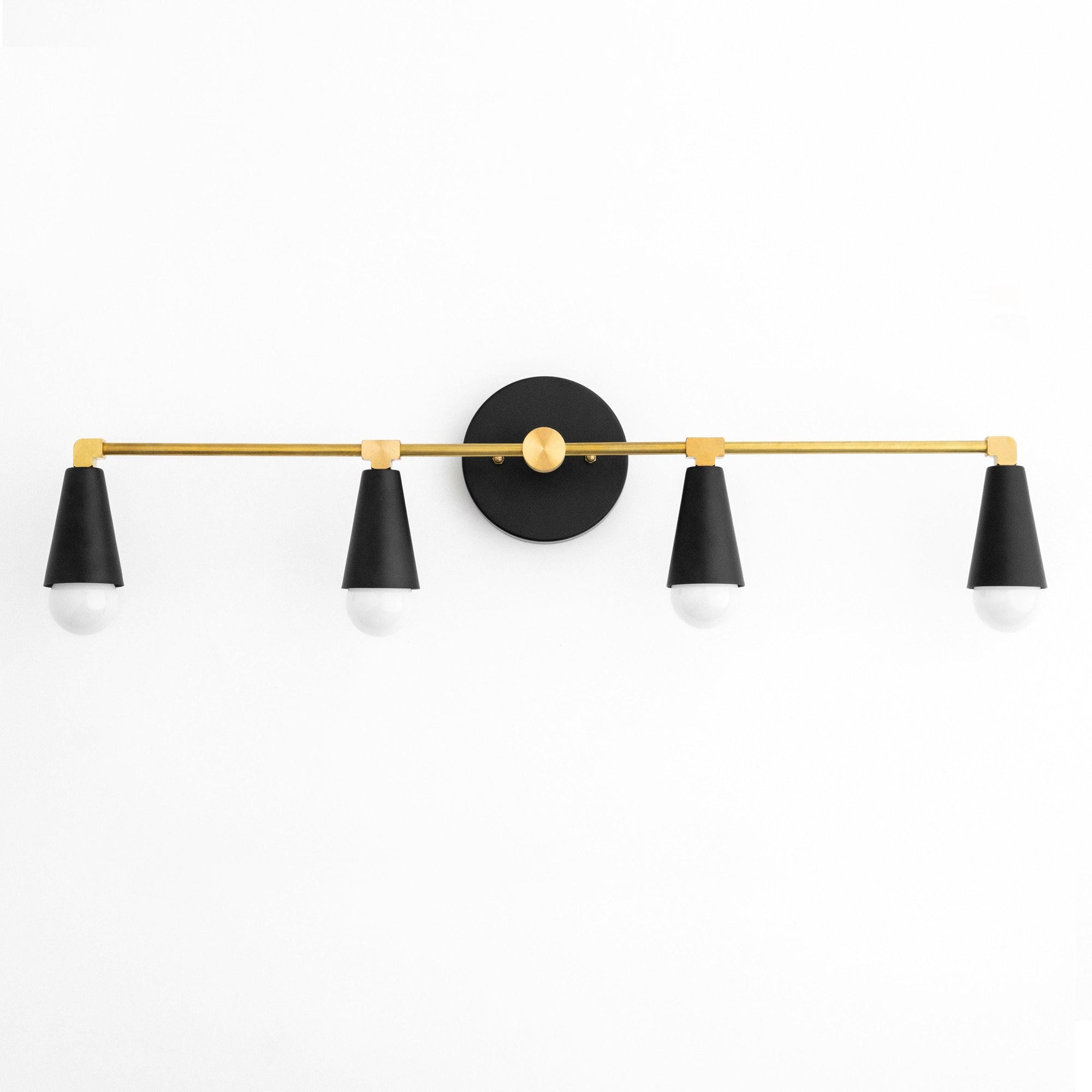 VANITY LIGHT MODEL NO. 5773