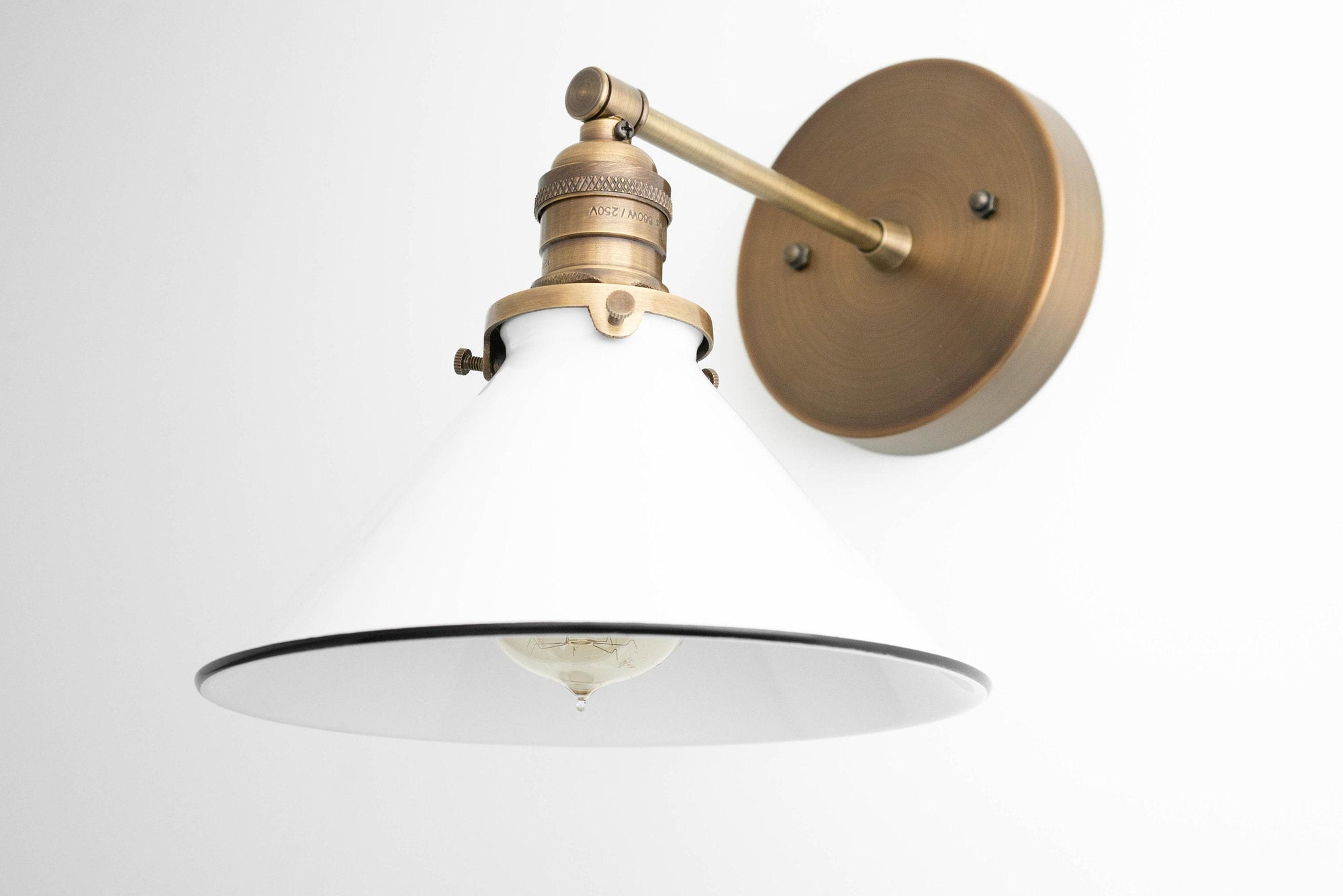 SCONCE MODEL NO. 0577