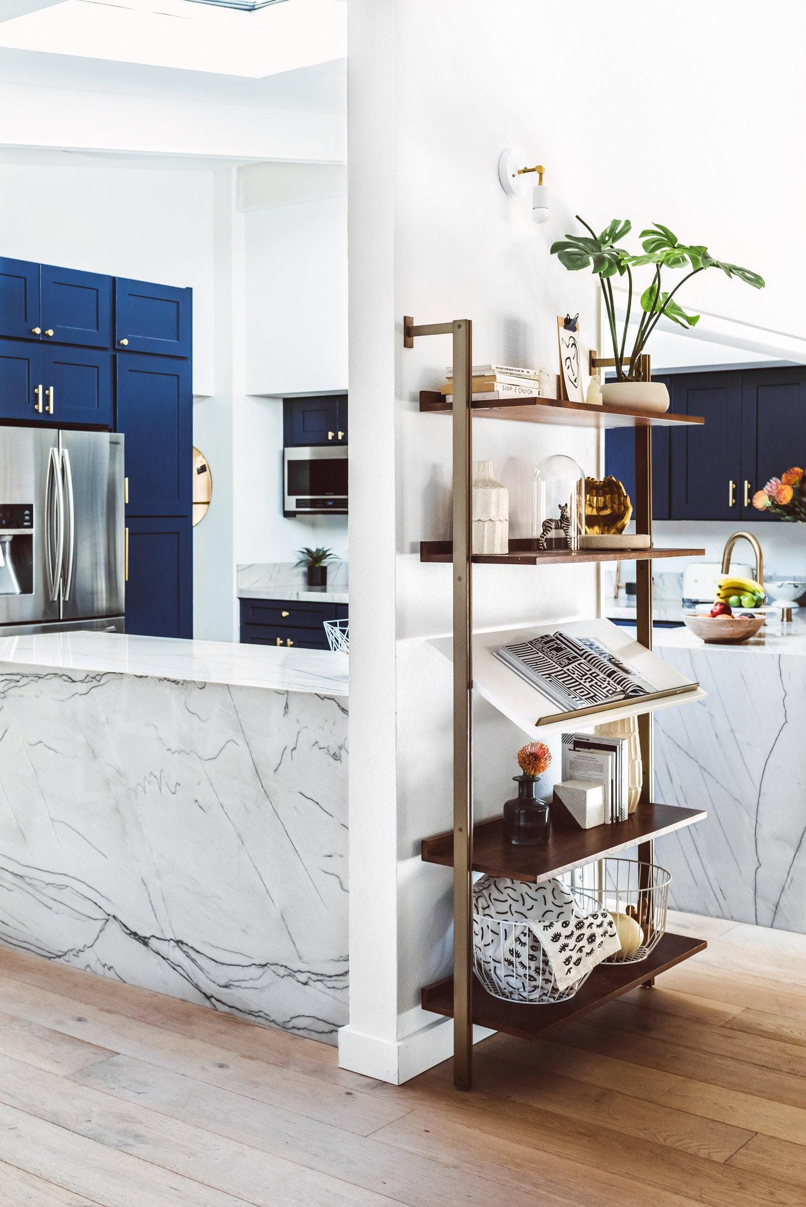 SCONCE MODEL NO. 8578