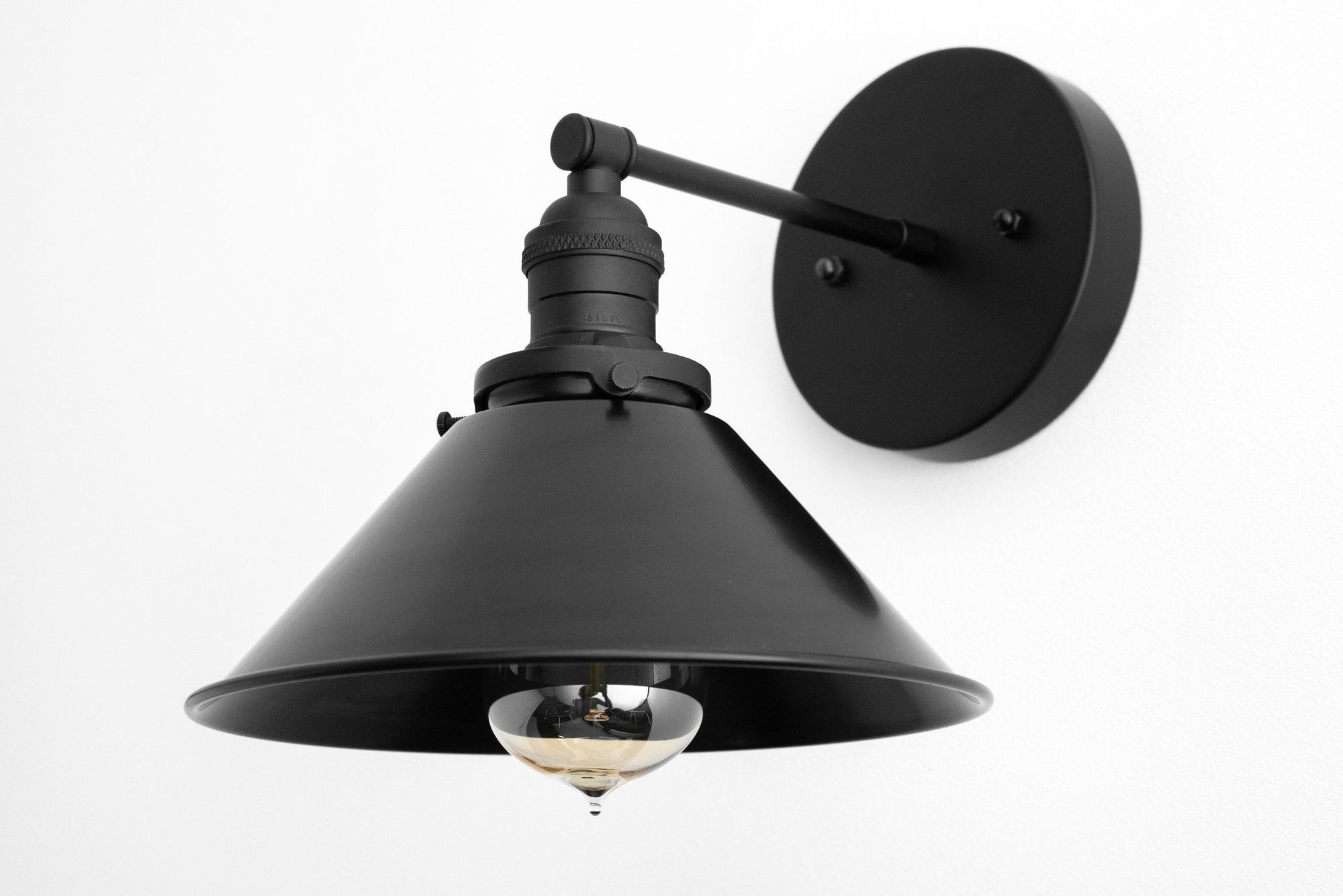 SCONCE MODEL NO. 9442