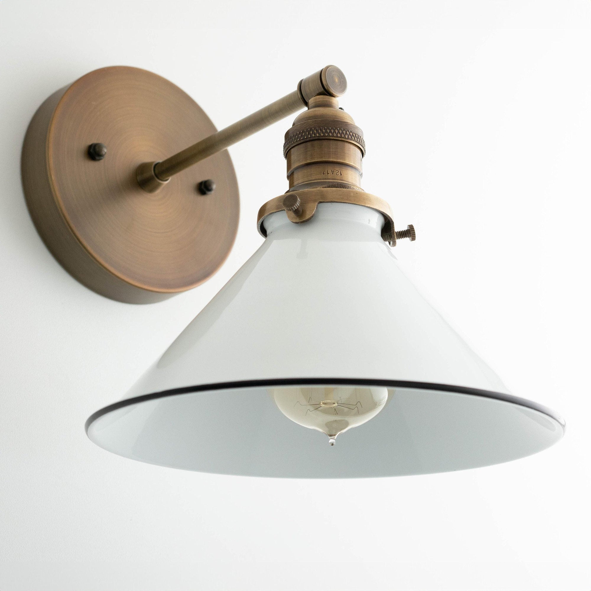 SCONCE MODEL NO. 0577