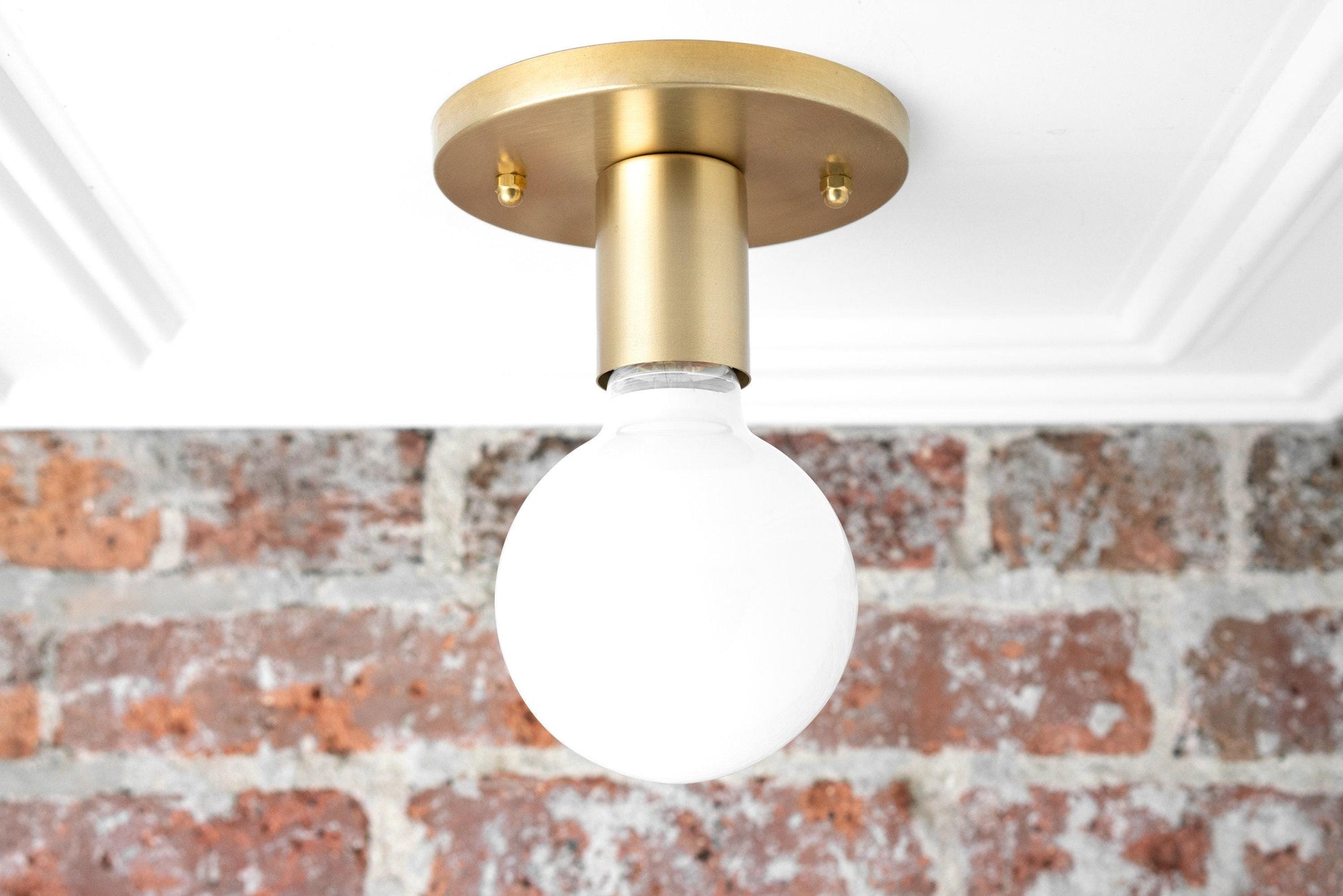 CEILING LIGHT MODEL NO. 2057