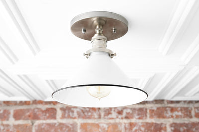 CEILING LIGHT MODEL NO. 5271