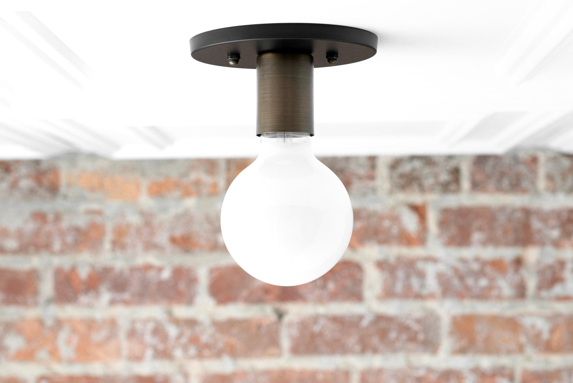 CEILING LIGHT MODEL NO. 2057