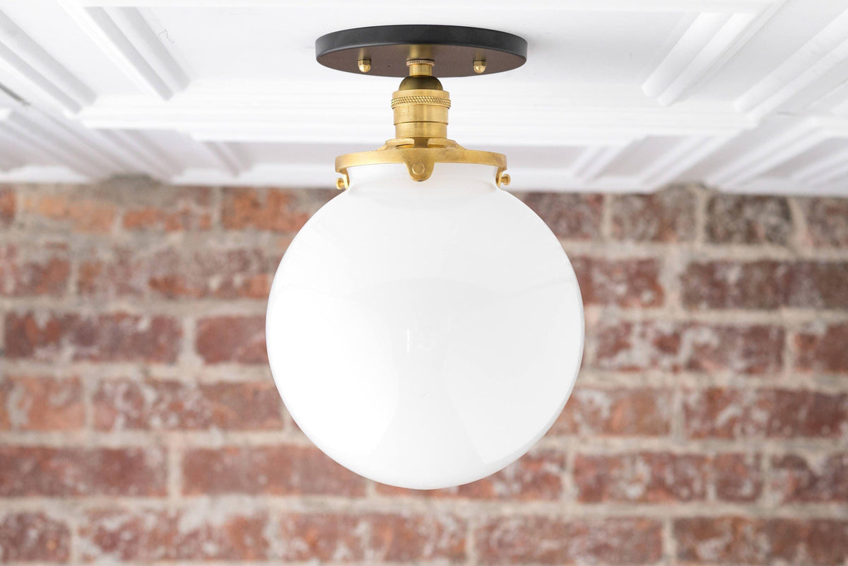 CEILING LIGHT MODEL NO. 1081